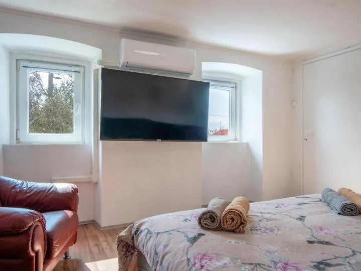 House Adria Villa Jadranovo 0*,  Croatia